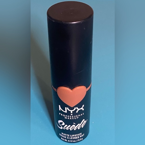 NYX suede matte lipstick in shade Dainty Daze - Picture 6 of 7